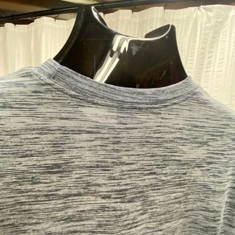 Nike Dri-FIT T-Shirt Men's Large Gray Space Dye Athletic Training Tee